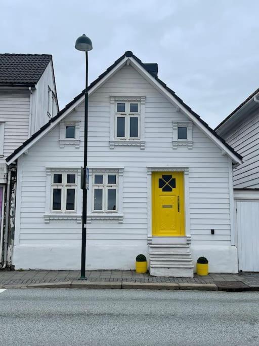 The Yellow Door Stavanger Kültér fotó